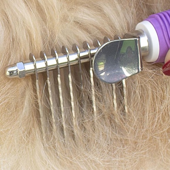 Demoting Comb Pink - Picture 4 of 4